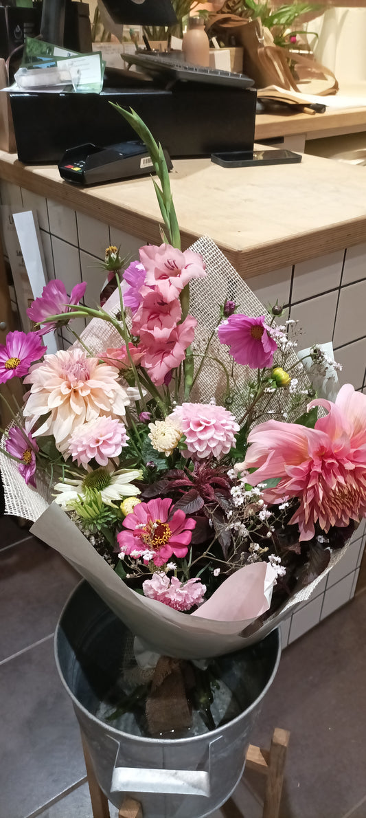 Bouquet de fleurs de saisons de taille M